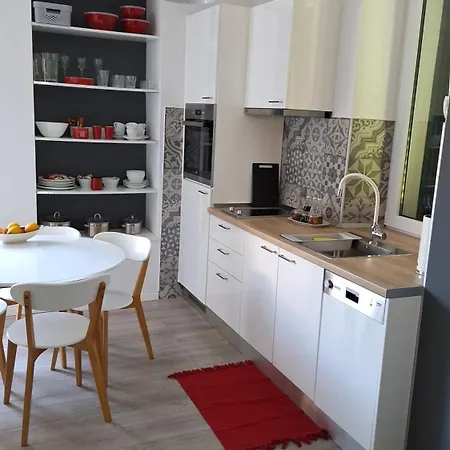 Vana & Tea Luxury Apartment